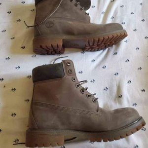 TIMBERLAND AUTUMN MASHUP WATERPROOF BOOT - MENS SIZE 9 - GREY